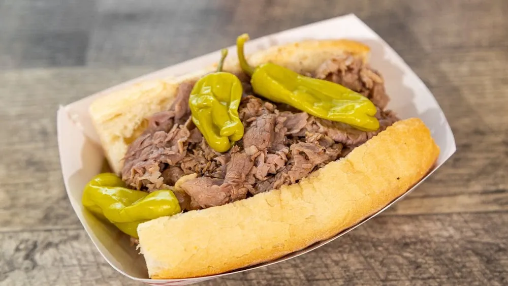 Italian Beef w Pepperoncini with Pepperoncini and Cup of Au Jus